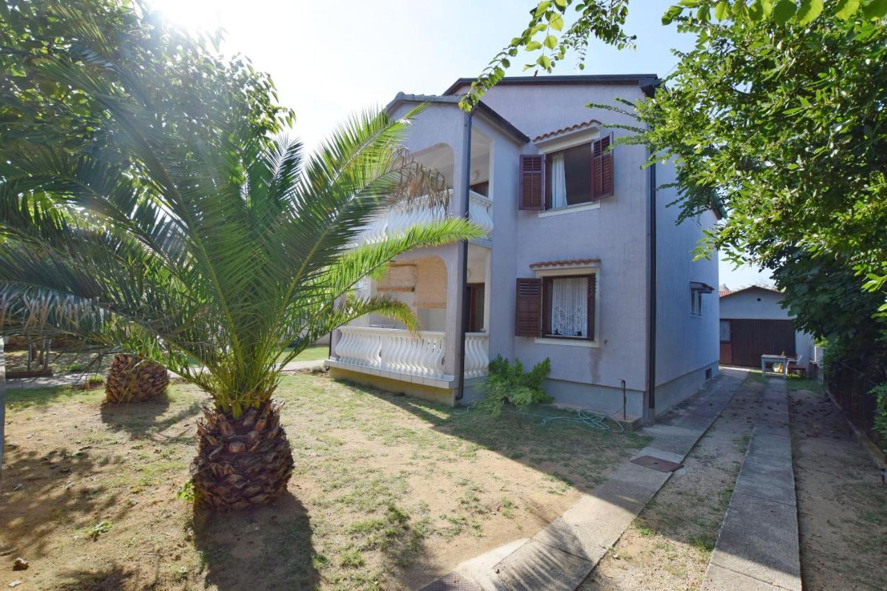 Apartments Keti Nin Bagian luar foto